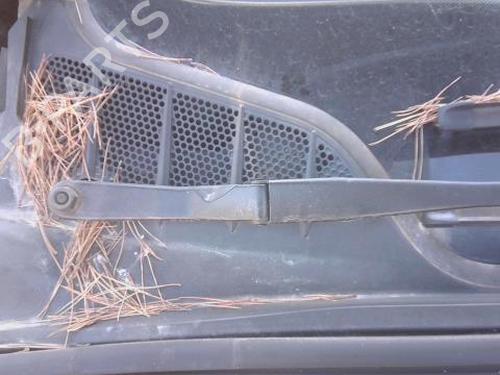Used Front windshield wiper arm PEUGEOT 308 SW I (4E_, 4H_) 1.6 HDi (109 hp) 27655089