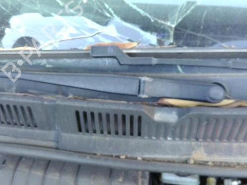 Used Front windshield wiper arm VW UP! (121, 122, BL1, BL2, BL3, 123) 1.0 (60 hp) 27397353