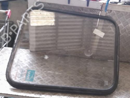 Dør rude ventre bagtil Dør rude ventre bagtil RENAULT MASTER I Van (T__) 28-35 2,5 D (75 hp) 26049727 26049727