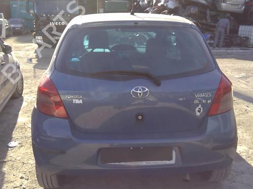 Venstre foran utvendig håndtak TOYOTA YARIS (_P9_) 1.4 D-4D (NLP90_, NLP90R) | BP20992538C128 