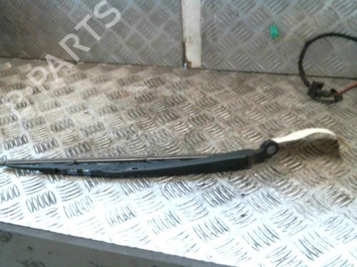 Used Rear windshield wiper arm AUDI A3 (8L1) 1.9 TDI (90 hp) 20996124