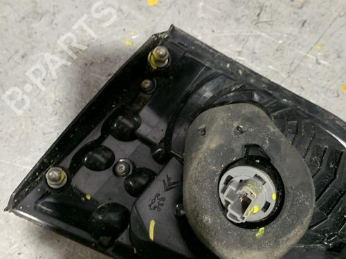 Right taillight CITROËN C-CROSSER (VU_, VV_) 2.2 HDi | BP31018449C35
