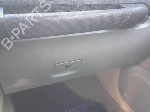 Guantera Guantera VW NEW BEETLE (9C1, 1C1) 1.6 (102 hp) 34394203 34394203