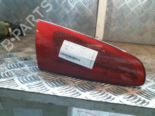 Used Right tailgate light ALFA ROMEO 147 (937_) 1.9 JTD (937.AXD1A, 937.BXD1A, 937.AXV1A, 937.BXB1A,... (115 hp) 22039018