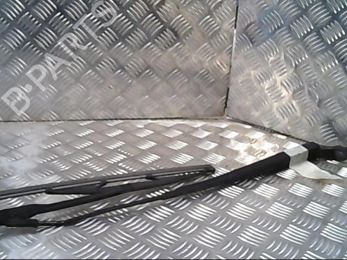 Used Front windshield wiper arm CITROËN XSARA PICASSO (N68) 2.0 HDi (90 hp) 21001217