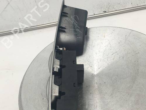 Used Switch Switch MITSUBISHI L200 / TRITON (KA_T, KB_T) 2.5 DI-D 4WD (KB4T) (136 hp) 32116247 32116247