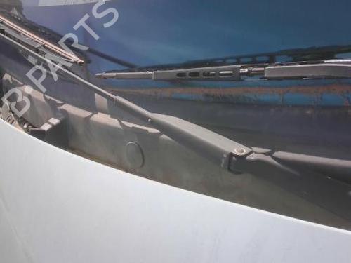 Used Front windshield wiper arm RENAULT TRAFIC II Van (FL) 1.9 dCi 80 (FL0B) (82 hp) 28949369