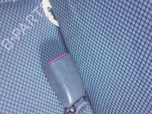 Used Seat buckle TOYOTA AYGO (_B1_) 1.0 (KGB10_, KGB10R) (68 hp) 30457928