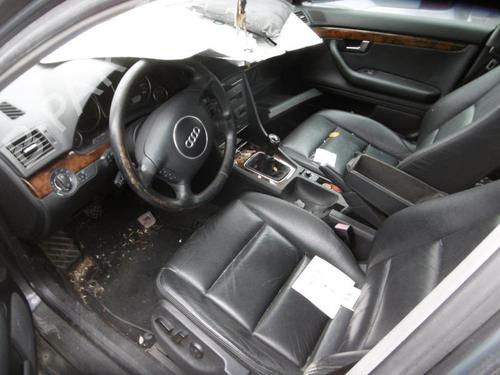 Venstre Baklys AUDI A4 B6 (8E2) 2.5 TDI | BP20989480C34 