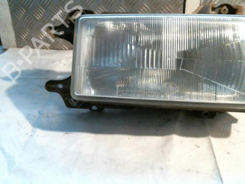 Used Right headlight Right headlight AUDI 80 B2 Saloon (811, 813, 814, 819, 853) 1.8 (90 hp) 22039580 22039580