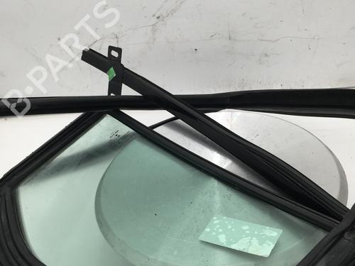 rear-right-door-window-vw-golf-v-1k1-2003-2004-2005-2006-2007-2008-2009-2010-32019879 main image