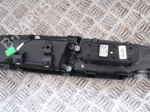 Right front window switch KIA SPORTAGE IV (QL, QLE) 2.0 CRDi | BP25304767I26 