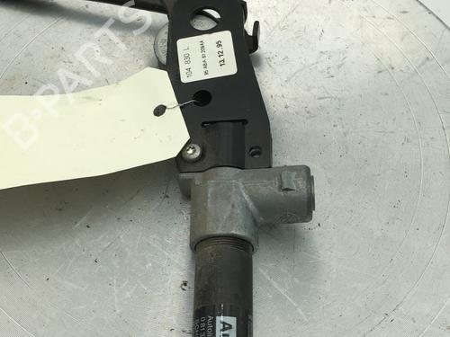 Used Seat buckle Seat buckle FORD FIESTA IV (JA_, JB_) 1.25 i 16V (75 hp) 31595907 31595907