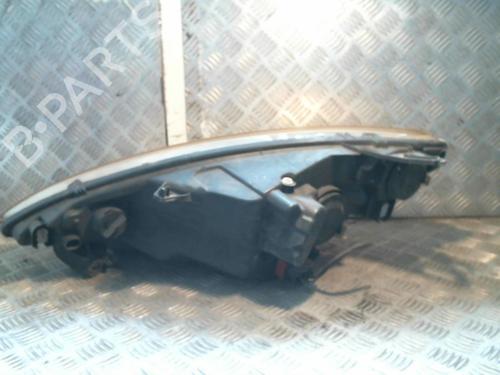 Used Right headlight PEUGEOT 1007 (KM_) 1.4 HDi (68 hp) 22039966