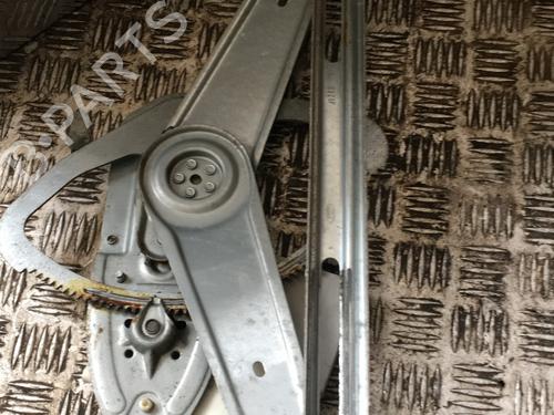 front-right-window-mechanism-ford-focus-ii-da_-hcp-dp-2004-2005-2006-2007-2008-2009-2010-2011-2012-2013-33831456 main image