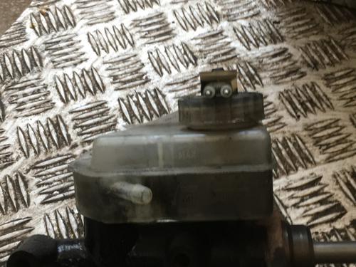 Used Brake master cylinder Brake master cylinder BMW 3 (E30) 324 td (115 hp) 32525130 32525130