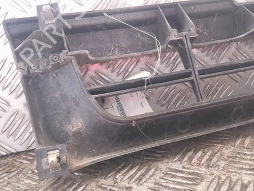 grille-ford-maverick-uds-uns-1993-1994-1995-1996-1997-1998-24734793 main image