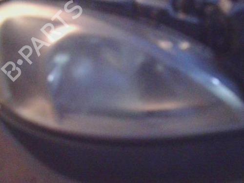 Używane Lampa przednia prawa OPEL CORSA C (X01) 1.4 (F08, F68) (90 hp) 30444367