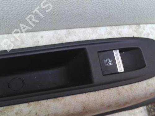 Used Left rear window switch RENAULT CLIO V (B7_) 1.6 E-TECH 140 (B7MU) (140 hp) 27150277