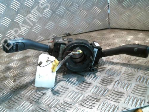 Commutateur SEAT LEON (1M1) 1.9 TDI (110 hp) 22037631