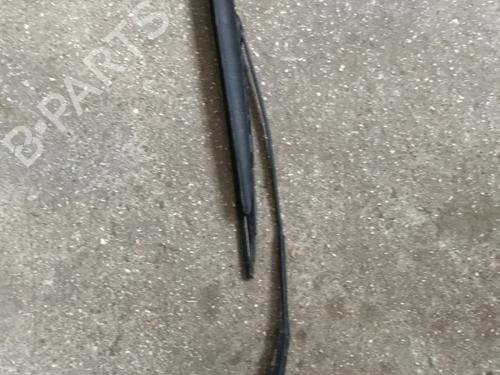 Used Front windshield wiper arm Front windshield wiper arm CITROËN JUMPER I Bus (230P) 2.5 TDi (107 hp) 32471375 32471375