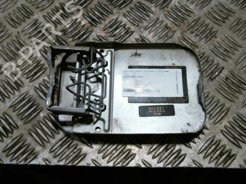 Used Fuel flap MERCEDES-BENZ E-CLASS (W210) E 220 CDI (210.006) (143 hp) 20988941