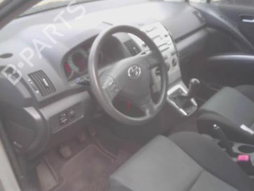 Instrument cluster TOYOTA COROLLA Verso (ZER_, ZZE12_, R1_) 2.0 D-4D (CUR10_, CUR10R) | BP29845646C47 
