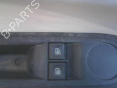 Used Switch RENAULT TWINGO III (BCM_, BCA_) 0.9 TCe 90 (BCM9, BCM2) (90 hp) 28622481