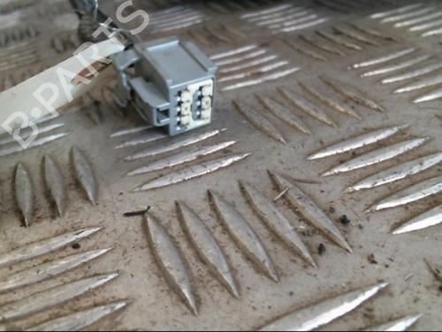 Right mirror FORD MONDEO III (B5Y) 2.0 16V TDDi / TDCi | BP22037030C27