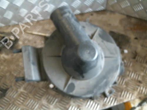 Used Air filter box PEUGEOT 306 Hatchback (7A, 7C, N3, N5) 1.9 D (68 hp) 22038607