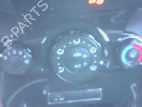 Used Climate control FORD FIESTA VI (CB1, CCN) 1.0 Sport (140 hp) 30600306