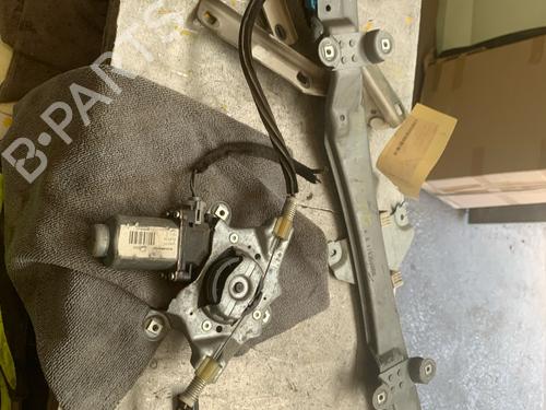 Front right window mechanism RENAULT TWINGO II (CN0_) 1.2 16V (CN04, CN0B) | BP30892135C23 - Image 2
