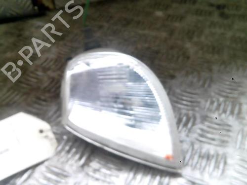Used Left front indicator CITROËN SAXO (S0, S1) 1.4 VTS (75 hp) 22892145