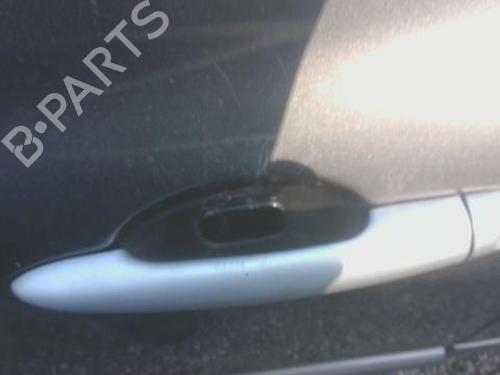 Used Front left exterior door handle Front left exterior door handle RENAULT CLIO III (BR0/1, CR0/1) 1.5 dCi (C/BR0G, C/BR1G) (68 hp) 33181912 33181912