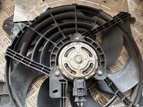 Køleventilator elektrisk Køleventilator elektrisk 38724633 38724633