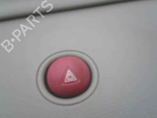 Bouton de warning RENAULT TWINGO I (C06_) 1.2 (C066, C068) (58 hp) 31835255