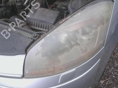 Used Left headlight Left headlight CITROËN C4 Grand Picasso I (UA_) 2.0 HDi 150 (150 hp) 31832929 31832929