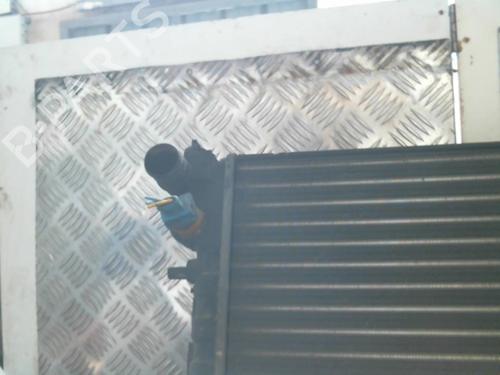 Used Water radiator Water radiator 20989305 20989305