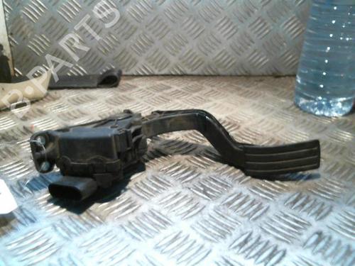 Used Electronic module FORD FIESTA V (JH_, JD_) 1.4 TDCi (68 hp) 22045245