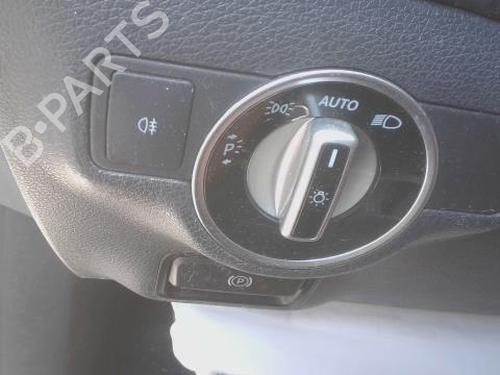Hovedlysbryter Hovedlysbryter MERCEDES-BENZ A-CLASS (W176) A 160 CDI / d (176.011) (90 hp) 37005055 37005055