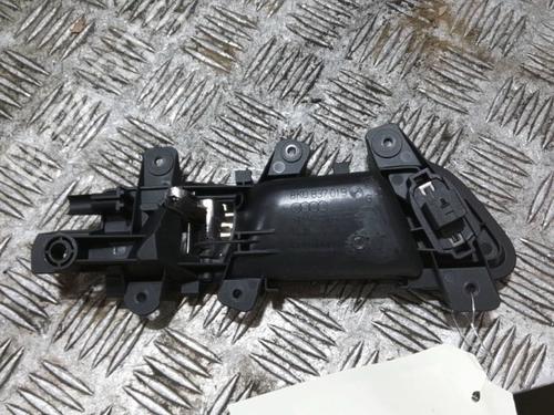 Used Front left interior door handle Front left interior door handle AUDI A4 B8 (8K2) 2.0 TDI (143 hp) 23804666 23804666