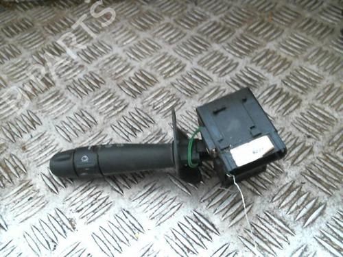 Used Steering column stalk RENAULT MEGANE I (BA0/1_) 1.6 16V (BA04, BA0B, BA11, BA1J, BA16, BA19, BA1K, BA1V,... (107 hp) 20999601