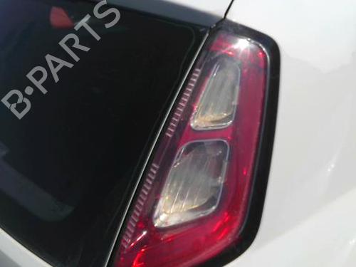 Used Right taillight FIAT PUNTO EVO (199_) 1.3 D Multijet (199AXC1A, 199BXC1A, 199AXT1A, 199BXT1A) (75 hp) 27233770