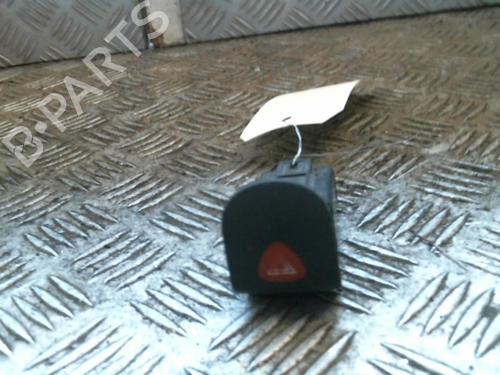 Used Warning switch RENAULT KANGOO Express (FC0/1_) 1.5 dCi (FC07, FC1R) (65 hp) 20992312