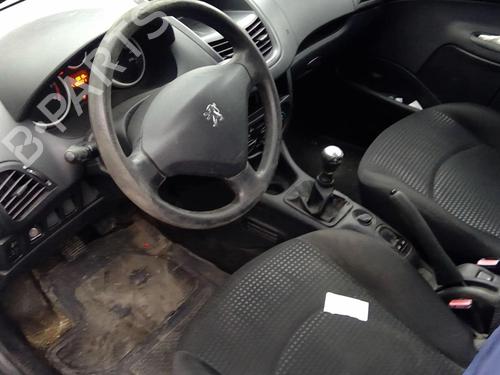 Left mirror PEUGEOT 206+ (2L_, 2M_) 1.4 HDi eco 70 | BP22039562C26