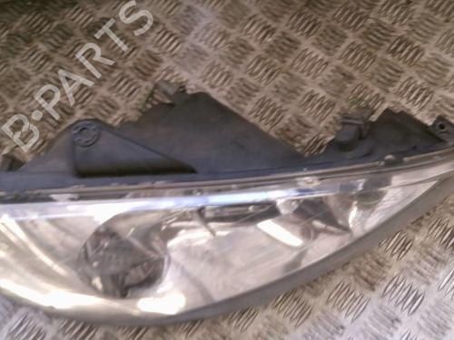 Right headlight PEUGEOT 206 Hatchback (2A/C) 1.4 i | BP27397423C29 