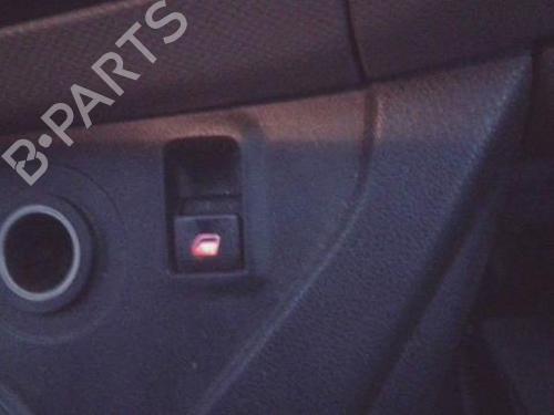 Used Right front window switch PEUGEOT PARTNER Box Body/MPV 1.6 HDi (75 hp) 31049717