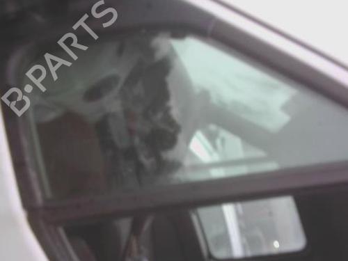 Used Front left quarter glass RENAULT MASTER II Van (FD) 2.5 dCi (FD02) (101 hp) 31577010