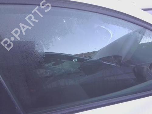 front-right-door-window-renault-clio-iv-bh_-2012-2013-2014-2015-2016-2017-2018-2019-2020-2021-31018328 main image