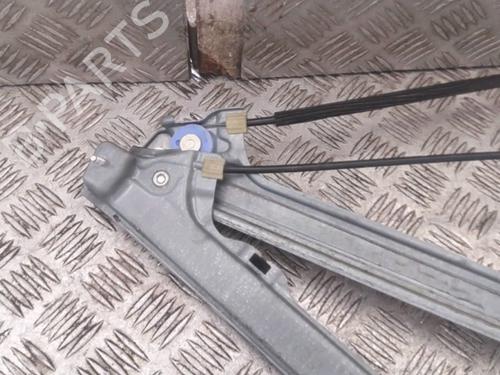 Front right window mechanism RENAULT LAGUNA III Grandtour (KT0/1) 2.0 dCi (KT07, KT0J, KT14, KT1A, KT1S) | BP27655242C23 